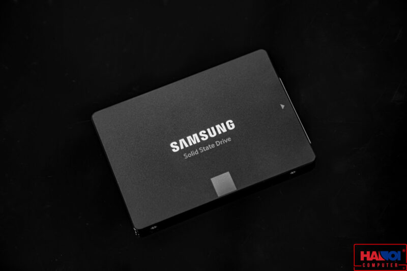 Ổ SSD Samsung 870 Evo MZ-77E500BW 500Gb (SATA3/ 2.5Inch/ 550MB/s/ 520MB/s)